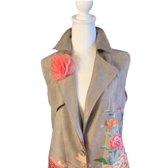 Anthropology Solitaire brown faux suede long line vest floral painted art New M - Picture 7 of 15